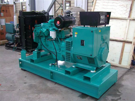 如东200kw康明斯柴油发电机组图片 如东200kw康明斯柴油发电机组图片